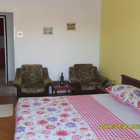 Apartment Bosket