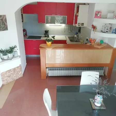 Bosket Apartment